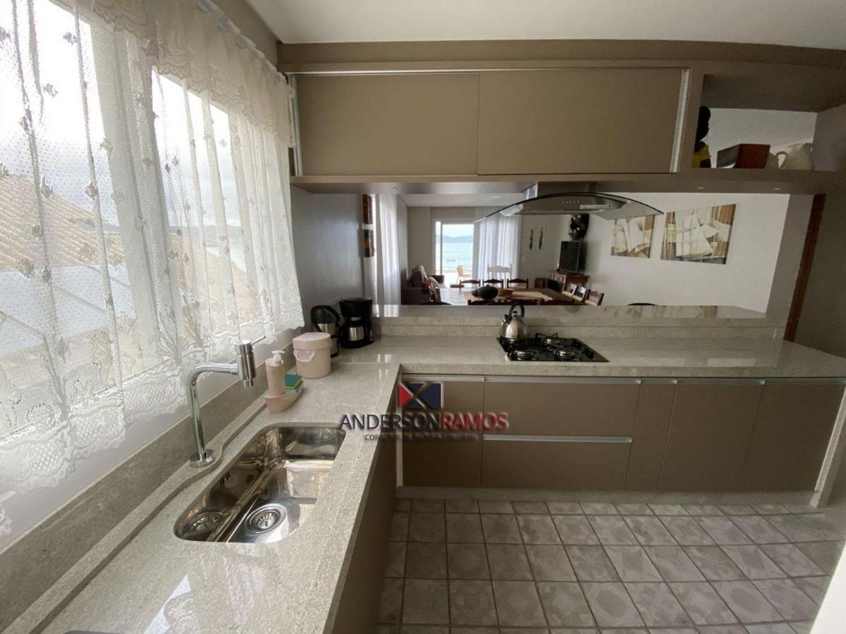 1083 - Apartamento Com Vista Para O Mar Em ボンビーニャス エクステリア 写真